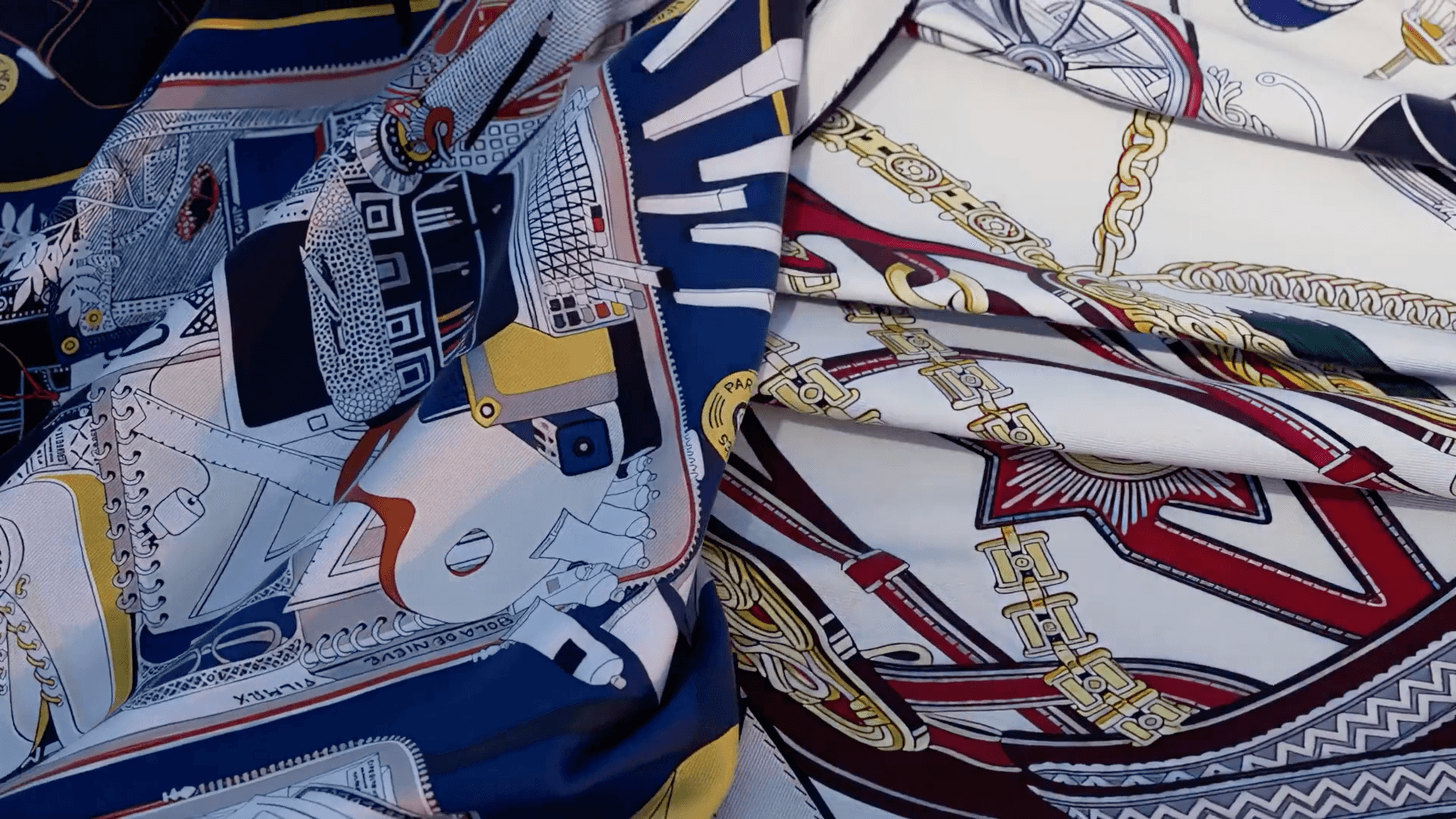 Hermes, Scarfs